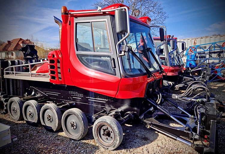 Pistenbully 300 Polar