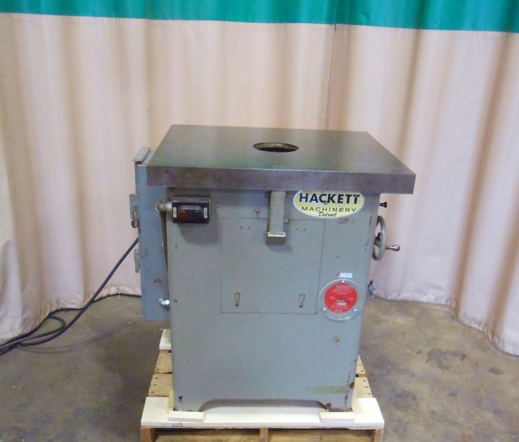 Master Oscillating Spindle Sander