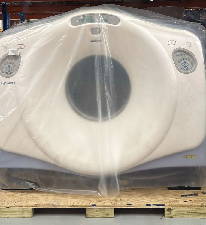 GE LightSpeed 16 CT Scanner