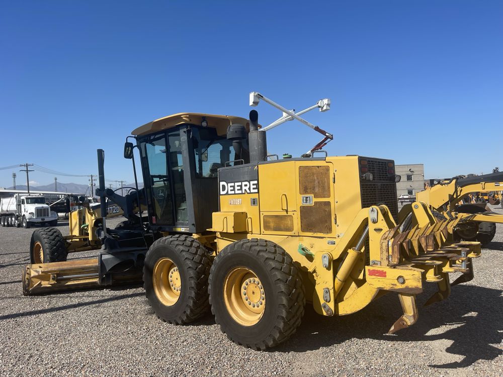 John Deere 772-D Motor grader