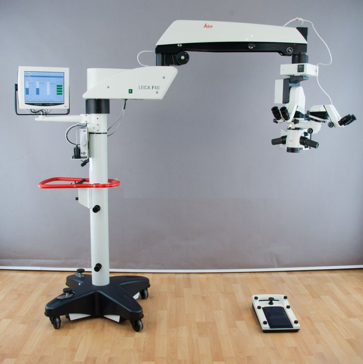 Leica M844 F40 Ophthalmic Surgical Microscope with HD Vision System
