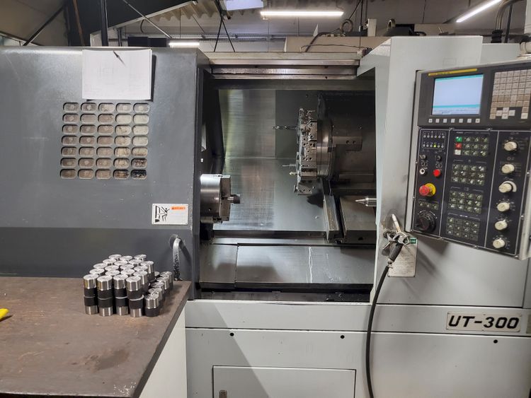Fanuc Oi-TD CNC control 3,500 RPM ACCUWAY  UT-300 2 Axis