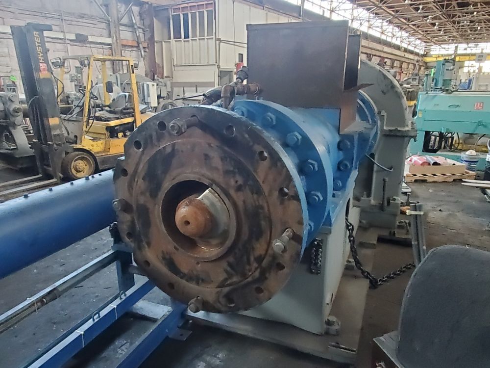 Farrel 12" Rubber Dump Extruder