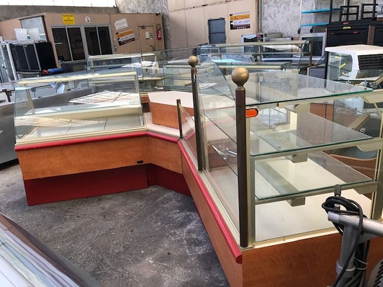Bakery and pastry shop unit
