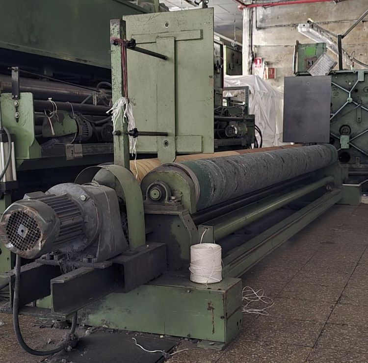 Guasch longitudinal cutting and winding unit