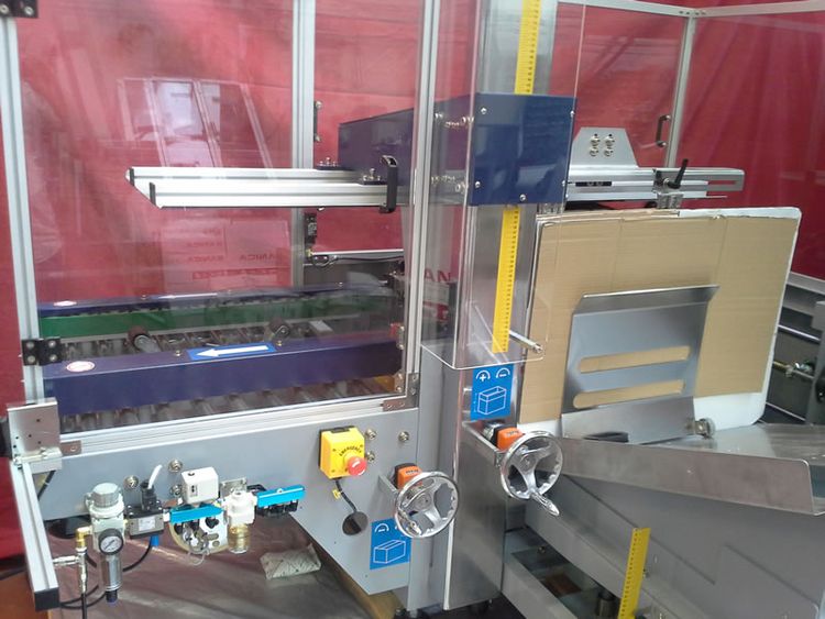 Automatic case erector machine