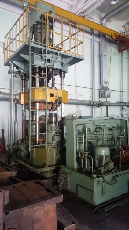 Hot forging hydraulic press PA2634 250 ton