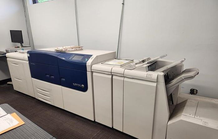 Xerox Versant 2100 4 13 x 19