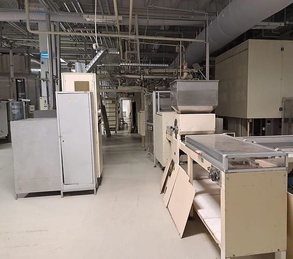 Carle & Montanari Cavemil Crem 425/315 Chocolate Moulding Line