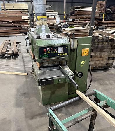 Griggio C250 Rip Saw