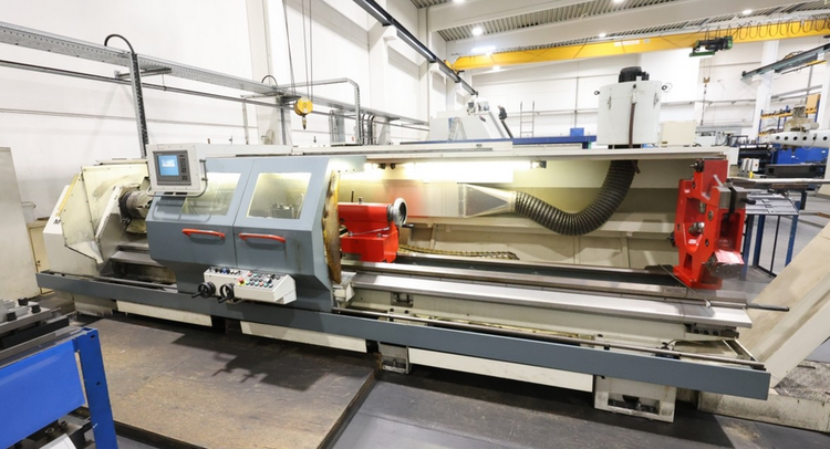 MAS Kovosvit Heidenhain Manual Plus 4110 1800 rpm MASTURN 70/4500 CNC 2 Axis