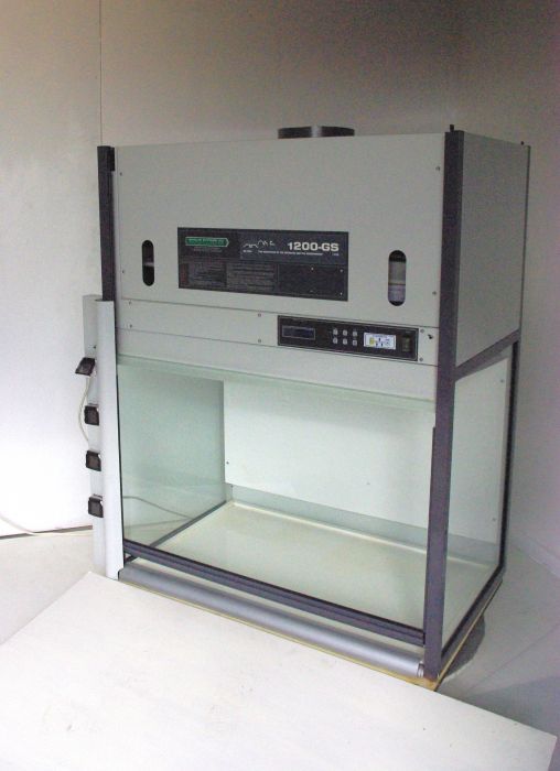 Safelab Systems Ltd Airone 1200 GS Filtration Fume Cupboard