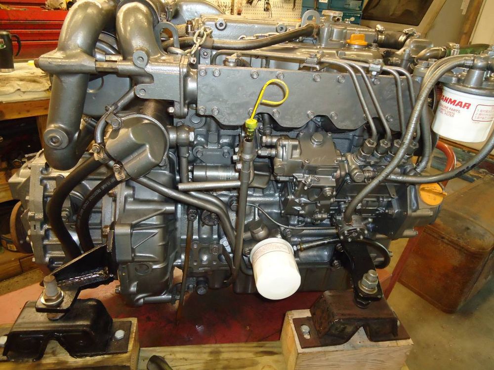 Yanmar 4JH2DTE 65 HORSEPOWER Diesel Marine Engine