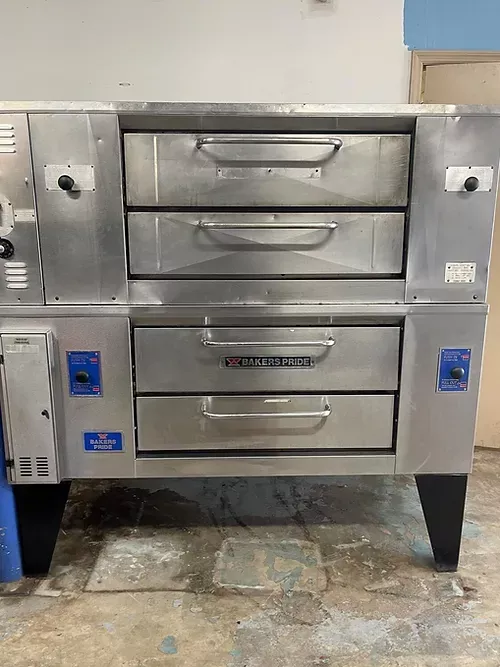 Baker's Pride DS805 Pizza Oven