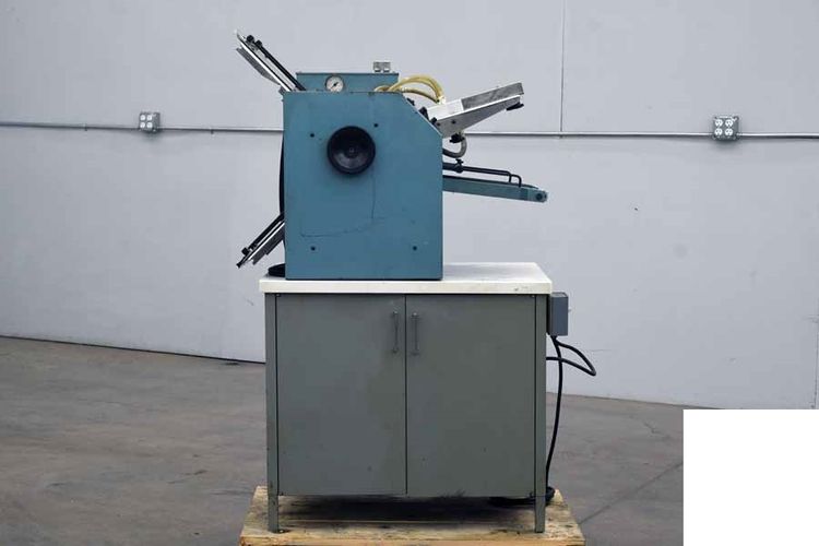 Baum 714, Vacuum Feed Paper Folder