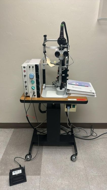 ZEISS 30 SL-M Slit Lamp