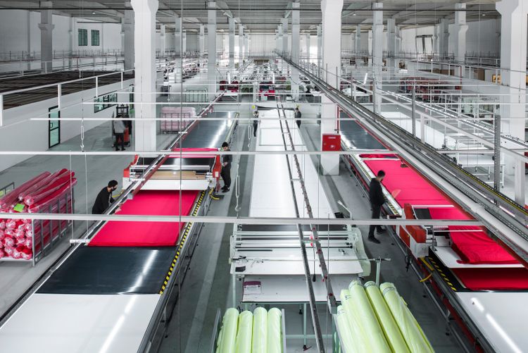 4 Other Full Conveyor Fabric Spreading Tables & Spreading Machines for fabric cutters.