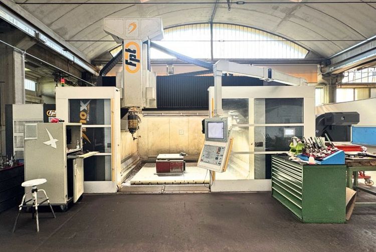 FPT DINOX 350IAT 5 Axis