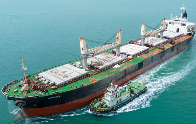 Oshima BLT GREEN ABT 47271 DWT ON 11.778 M DRAFT