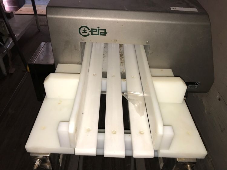 CEIA THS/3F metal detector