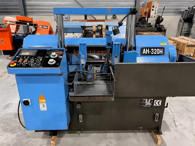 Cosen AH 320 H Bandsaw Automatic