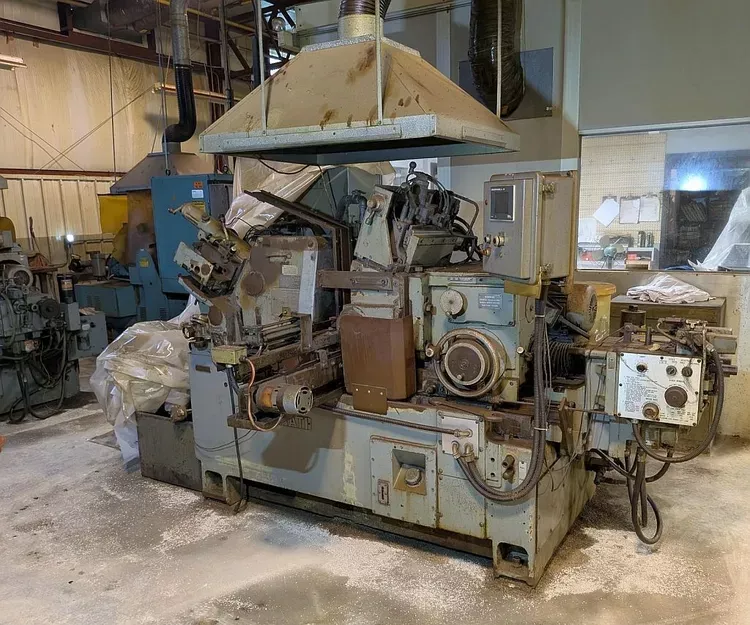 Cincinnati Milacron 220-8