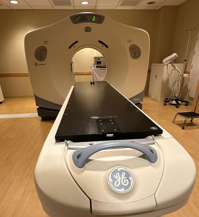GE Lightspeed RT16 CT Scanner
