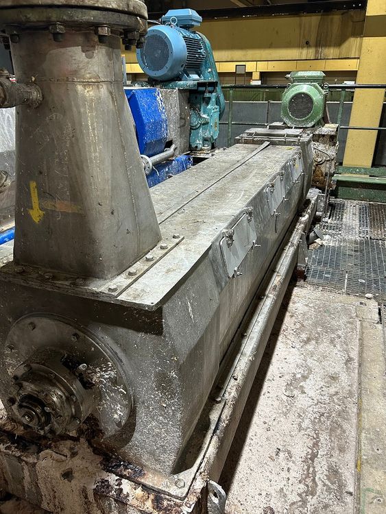 Thune SP 32L Screw press for pulp