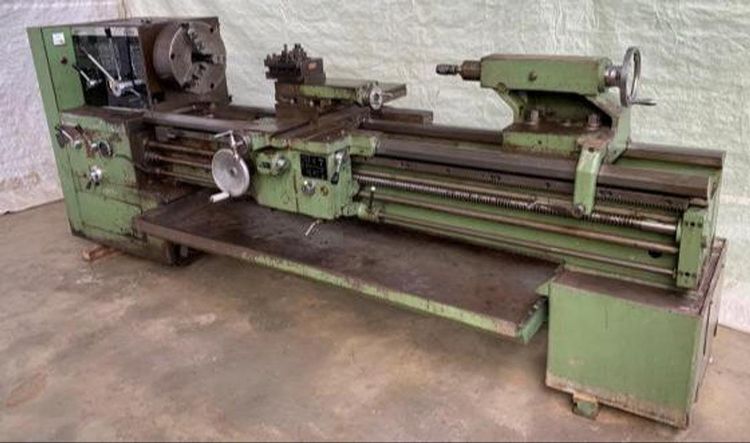 Voest Engine Lathe 1000 rpm DA 300/2000