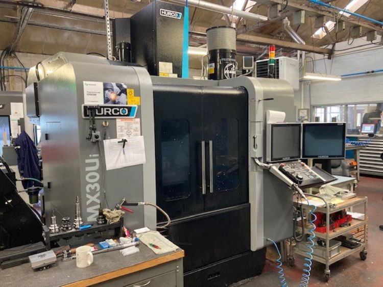 Hurco VMX 30 ui Integrated Trunnion Table 3 Axis