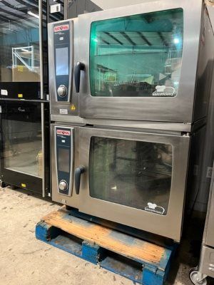 Combi Oven