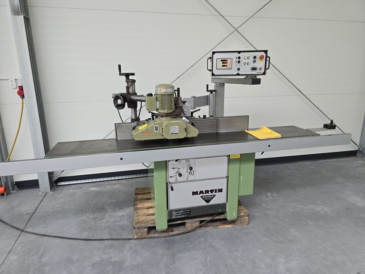 Martin T25