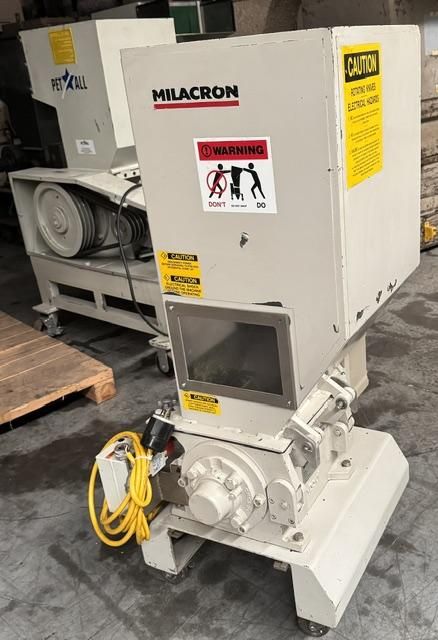 Milacron SRRS-1 grinder