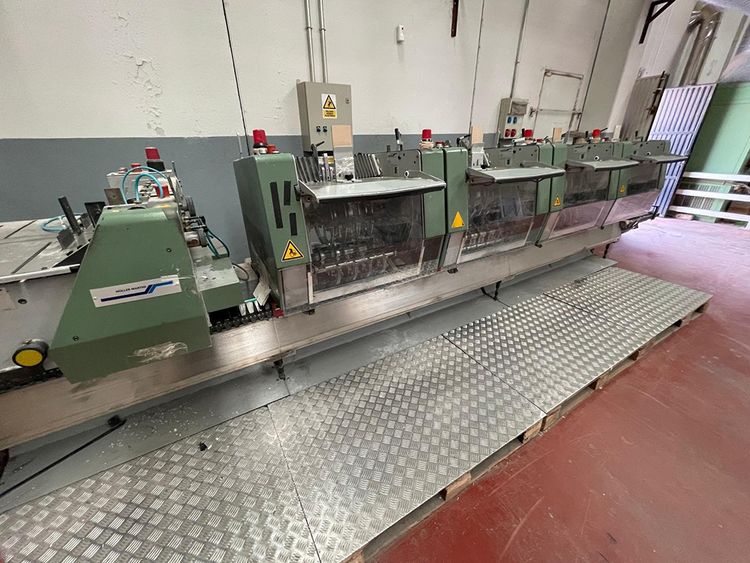 MULLER MARTINI BRAVO Saddle stitcher