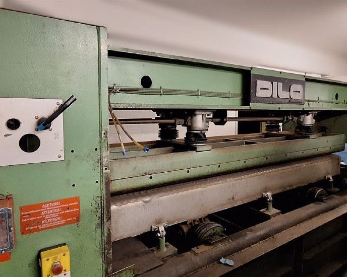 Dilo UD-II 25 Needle loom