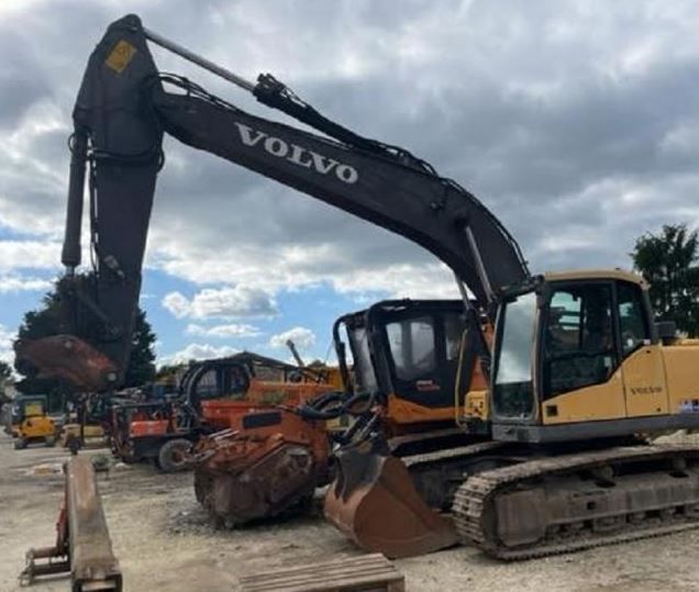 Volvo EC 210 CL Tracked Excavator