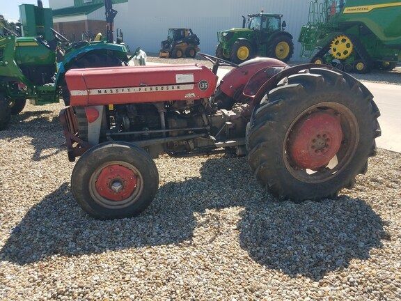 Massey Ferguson 135 Tractor 0020