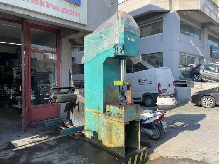 C-Type Hydraulic Press 50 Ton