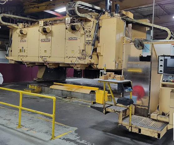 Cincinnati 3-SPINDLE 5-AXIS 5 Axis