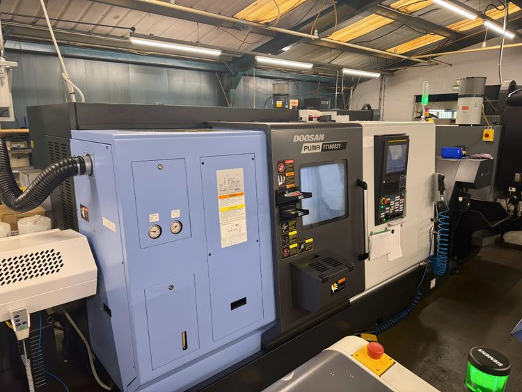 Doosan FANUC i Series PLUS 5000 rpm Puma TT1800SY 6 Axis