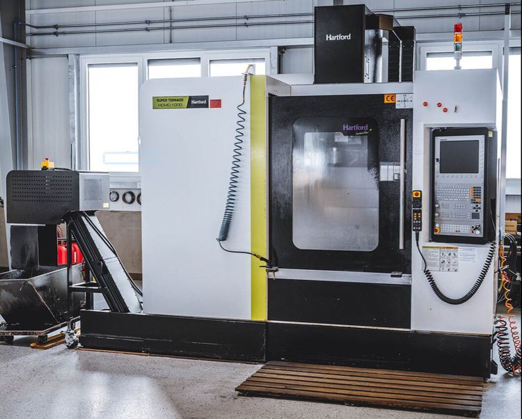 Hartford HCMC-1000  3 Axis