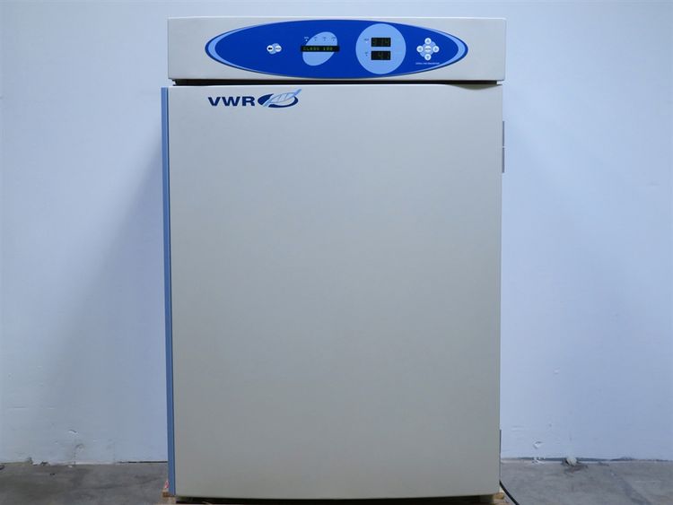 VWR CO2 Water Jacketed Incubator