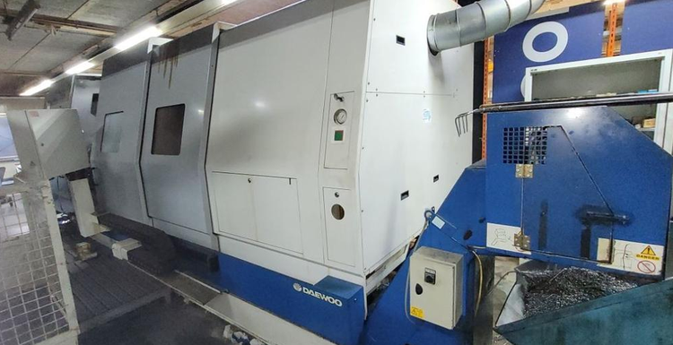 Daewoo FANUC 18i 1500 U/min PUMA 700 LM 2 Axis