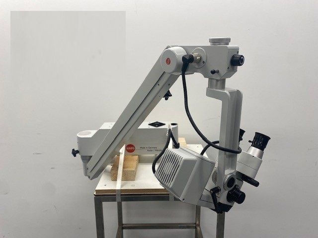 Karl Kaps Surgical Microscope
