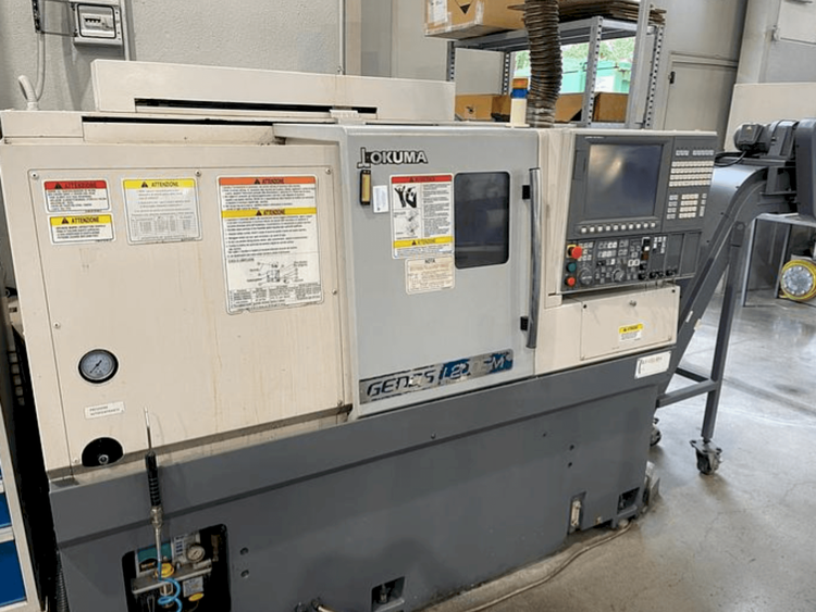 Okuma CNC Control 4000 1/MIN GENOS L200EM 2 Axis