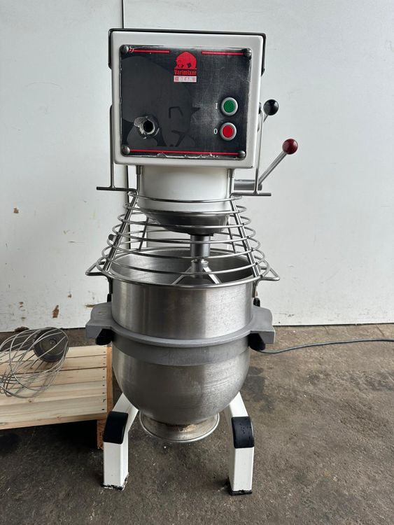 Bear AR40 Planetary mixer