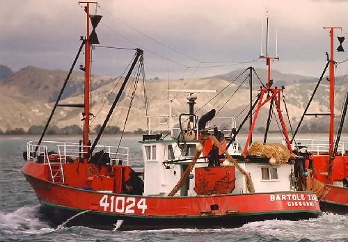 TRAWLER Gross tonnage 54 T