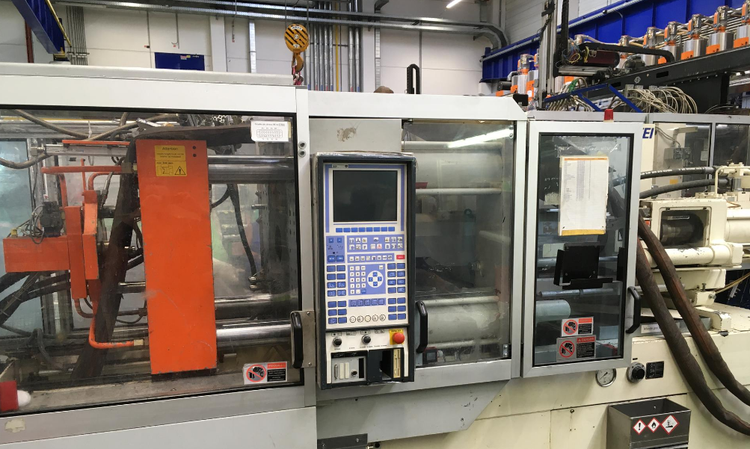 Krauss Maffei KM 150-700/C2 150 T