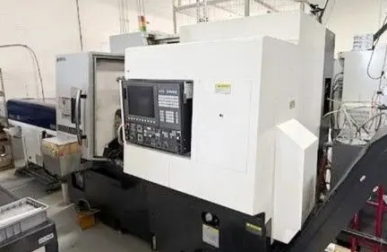 Okuma CNC CONTROL 3,000 RPM GENOS L300-MYW 5 Axis