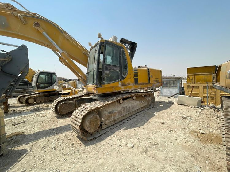 Komatsu PC3006 Tracked Excavator